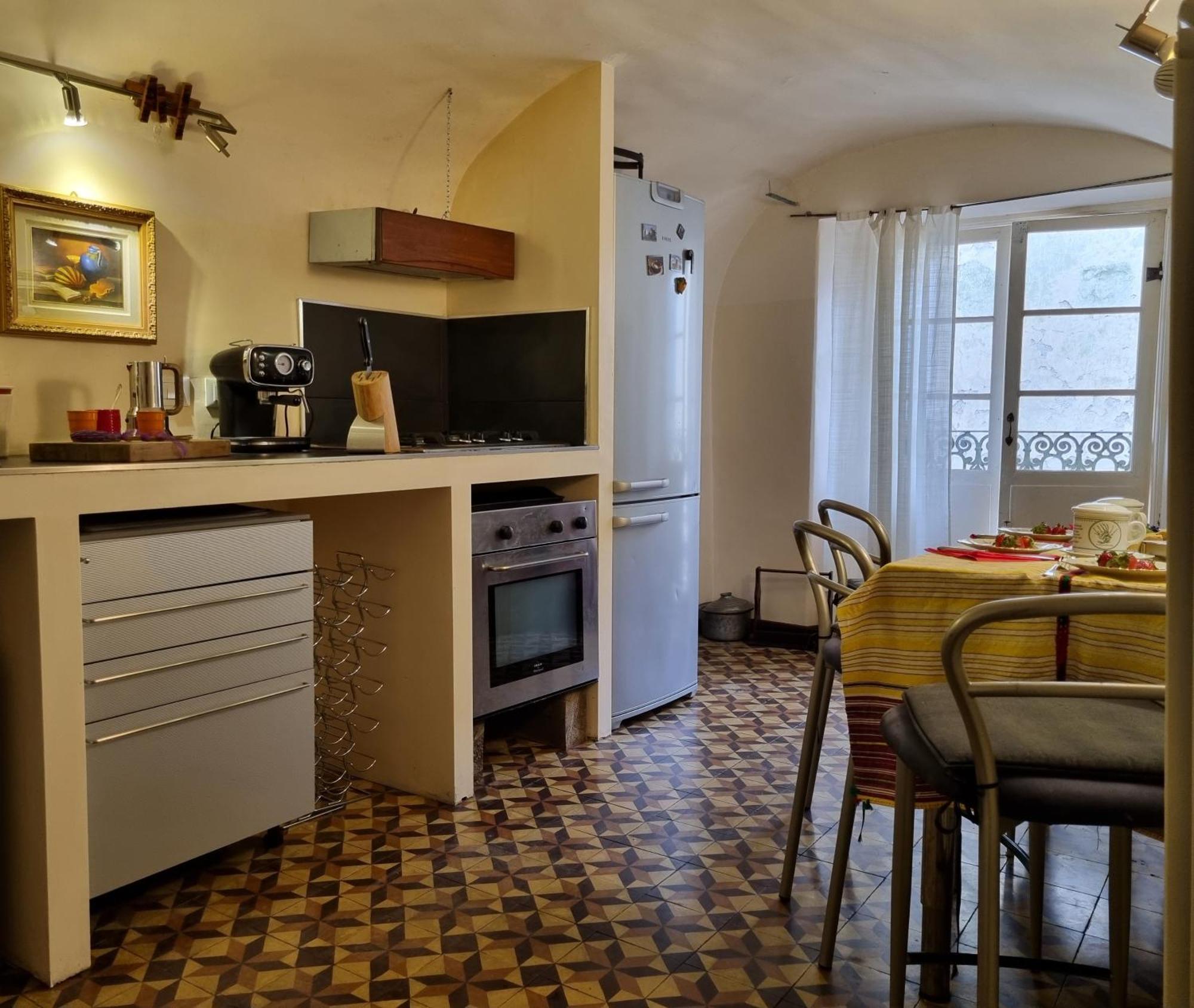 Appartement Il Bibiribi Al Castello à Pieve di Teco Extérieur photo